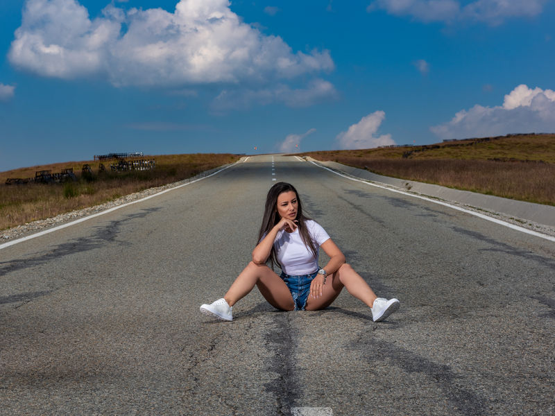 Discovering your path throughout  the web site is rather simple, actually because of  the proportions  of the gathering